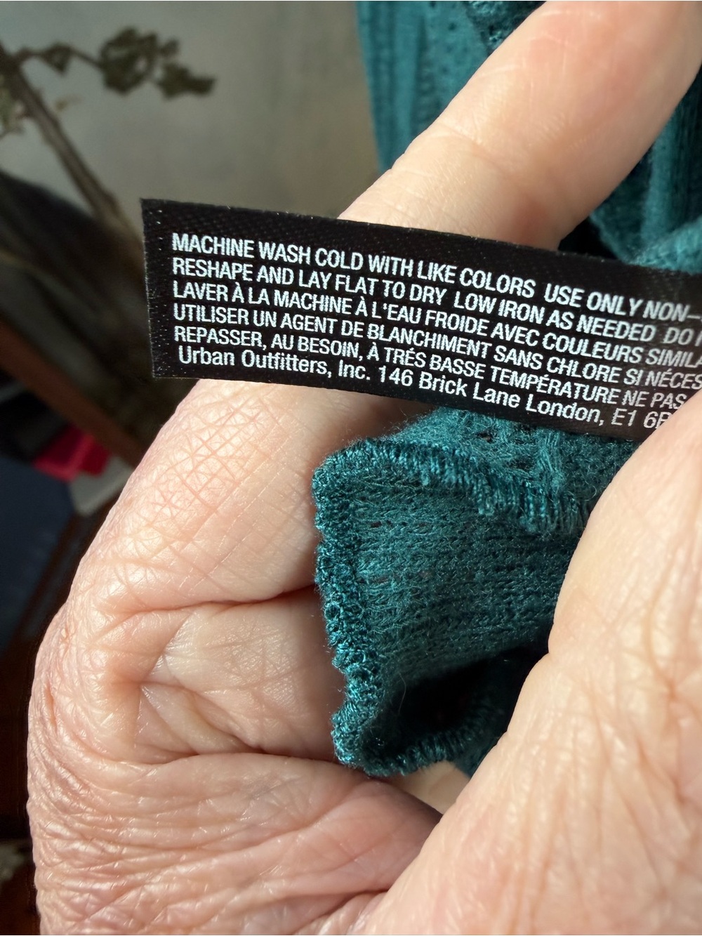 Urban Outfitters NWT L Teal Open Knit Cropped Hoodie Ruffle Bell Sleeve Boho - Picture 9 of 9